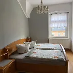 Апартаменты Lindenstrasse Бад-Шлема