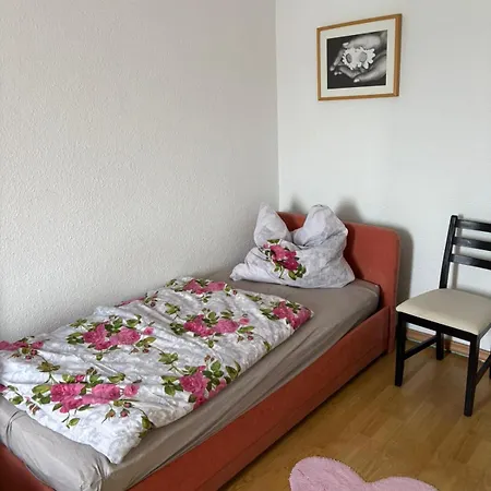 Lindenstrasse Apartman